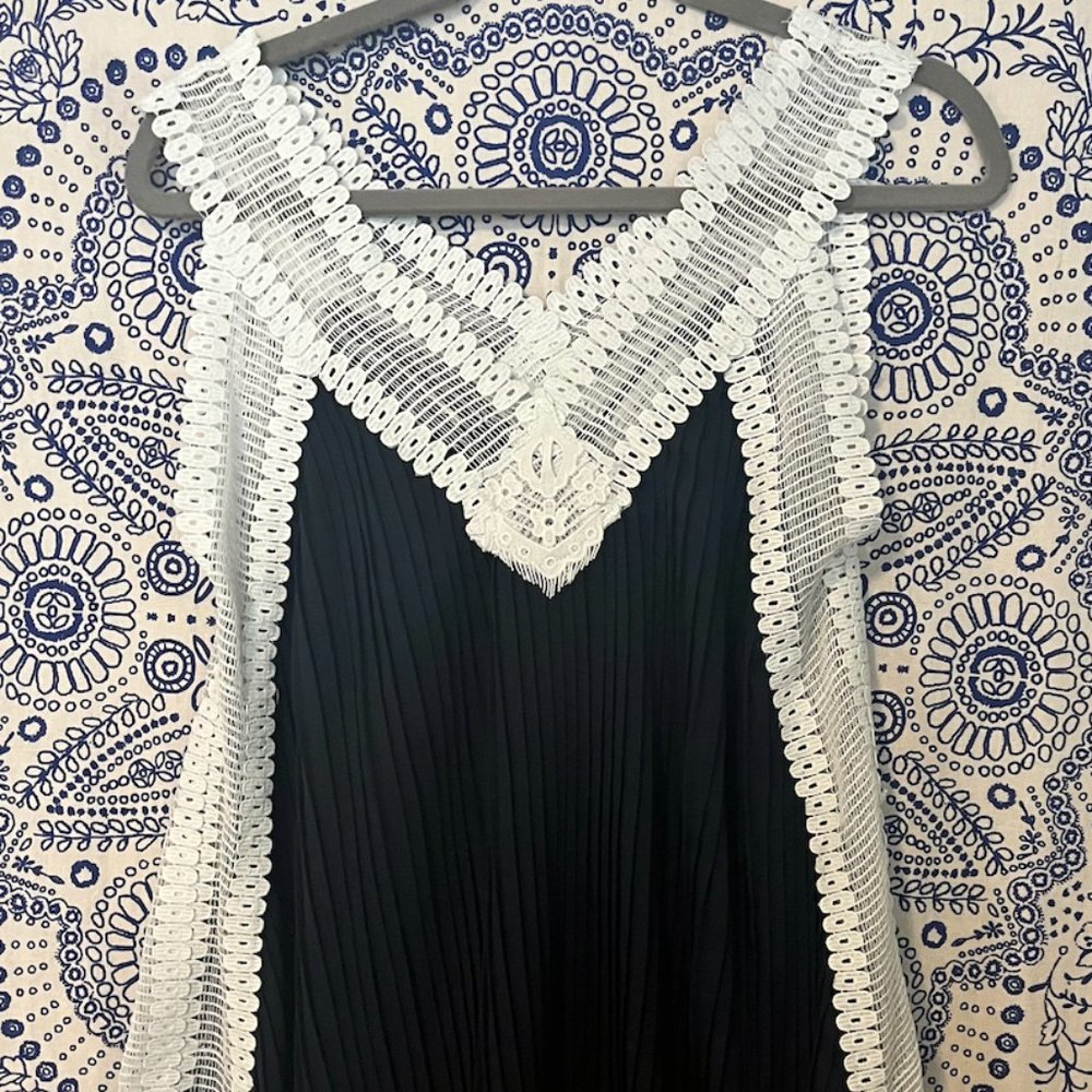 Navy Endless Rose